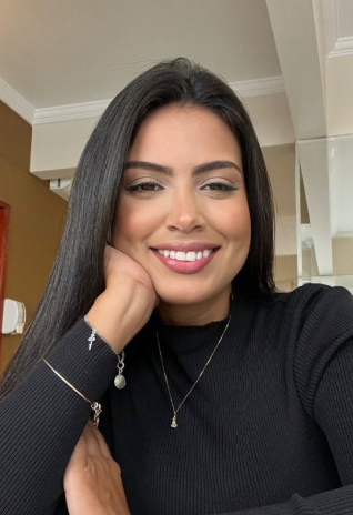Leyla Yılmaz – İzmir, Türkiye